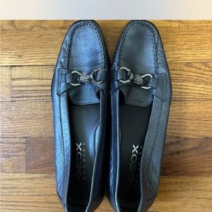 Geox Black Loafers with Textured Soles